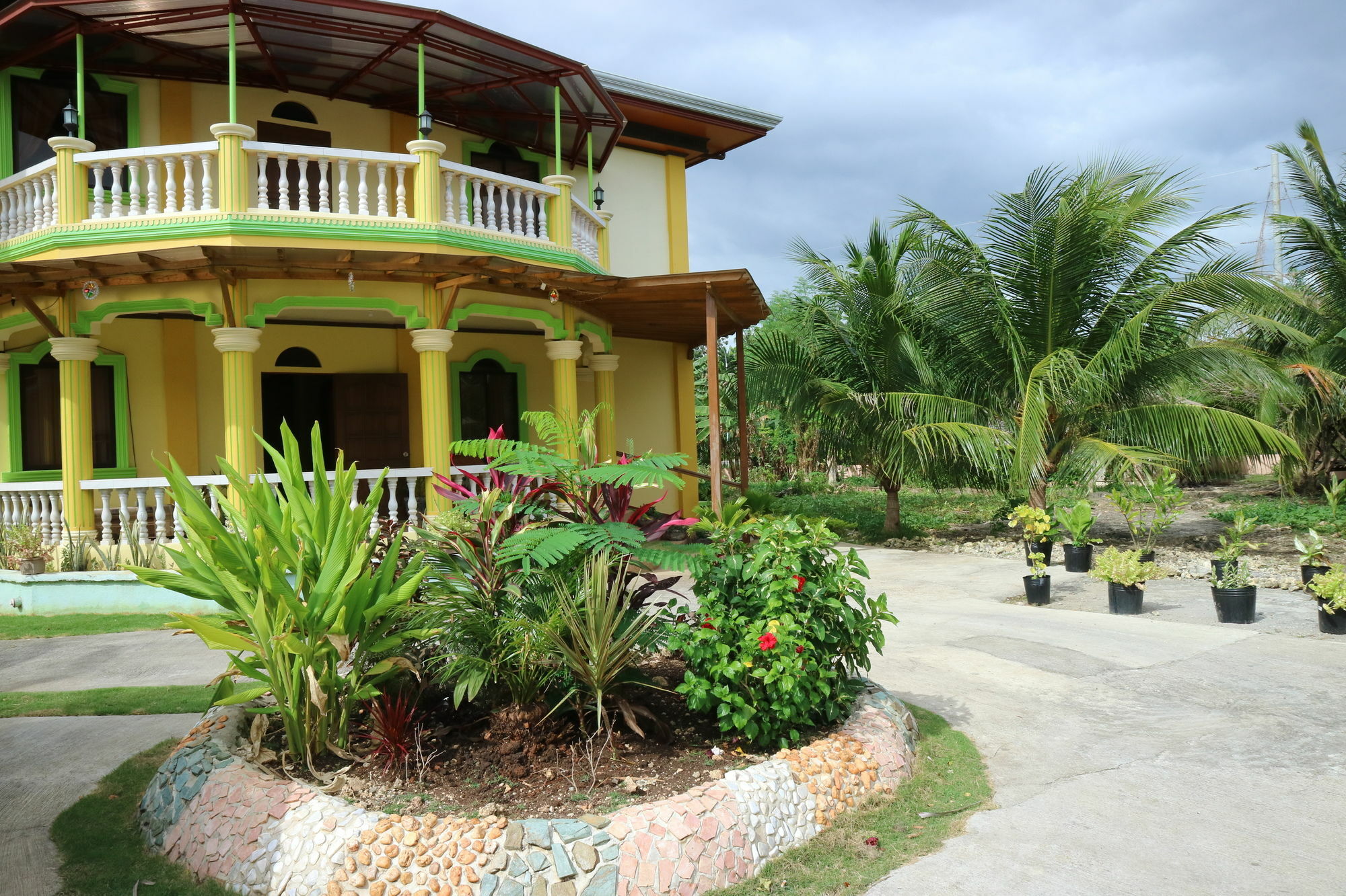 Oyo 422 Villa Emilia Pension House Panglao Extérieur photo