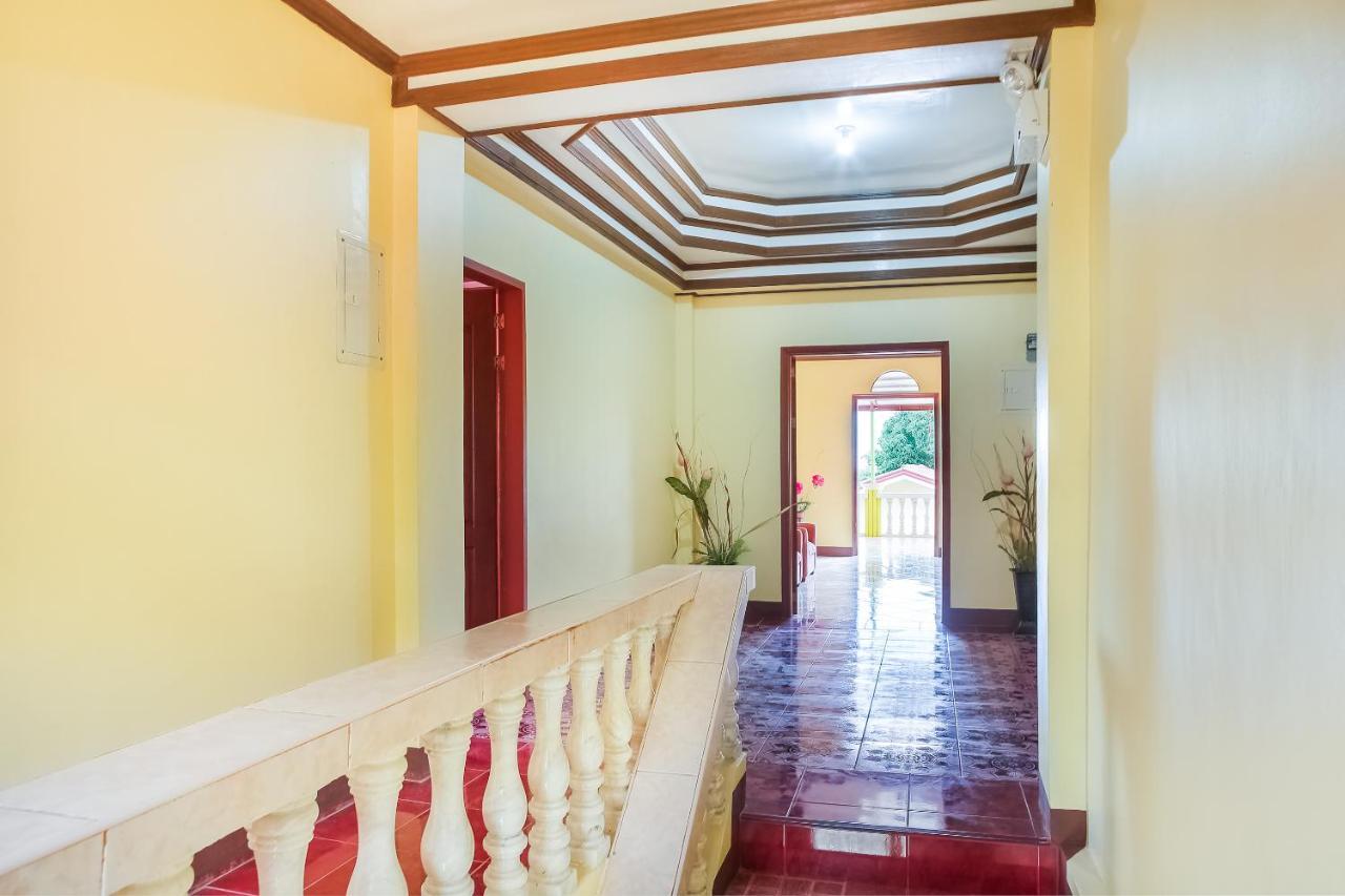 Oyo 422 Villa Emilia Pension House Panglao Extérieur photo
