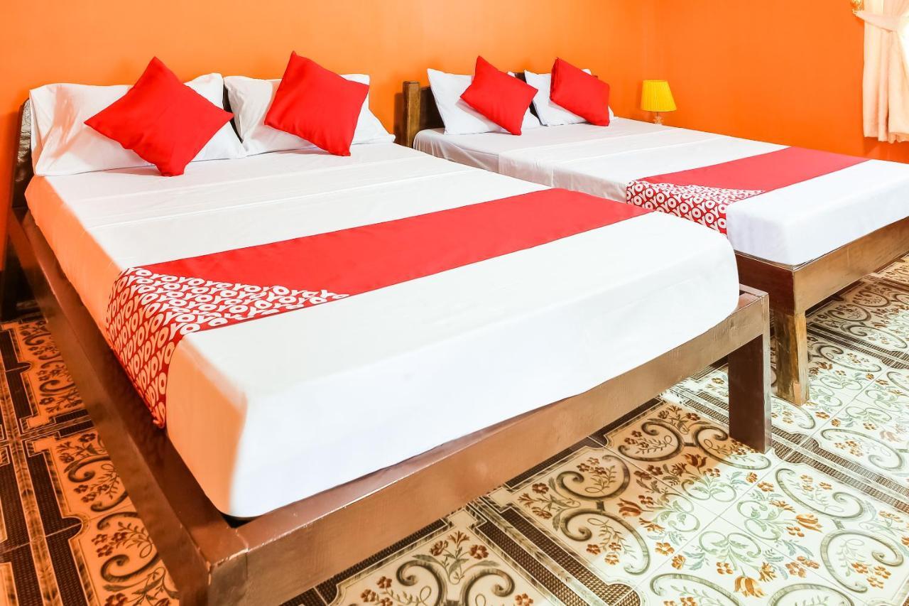 Oyo 422 Villa Emilia Pension House Panglao Extérieur photo